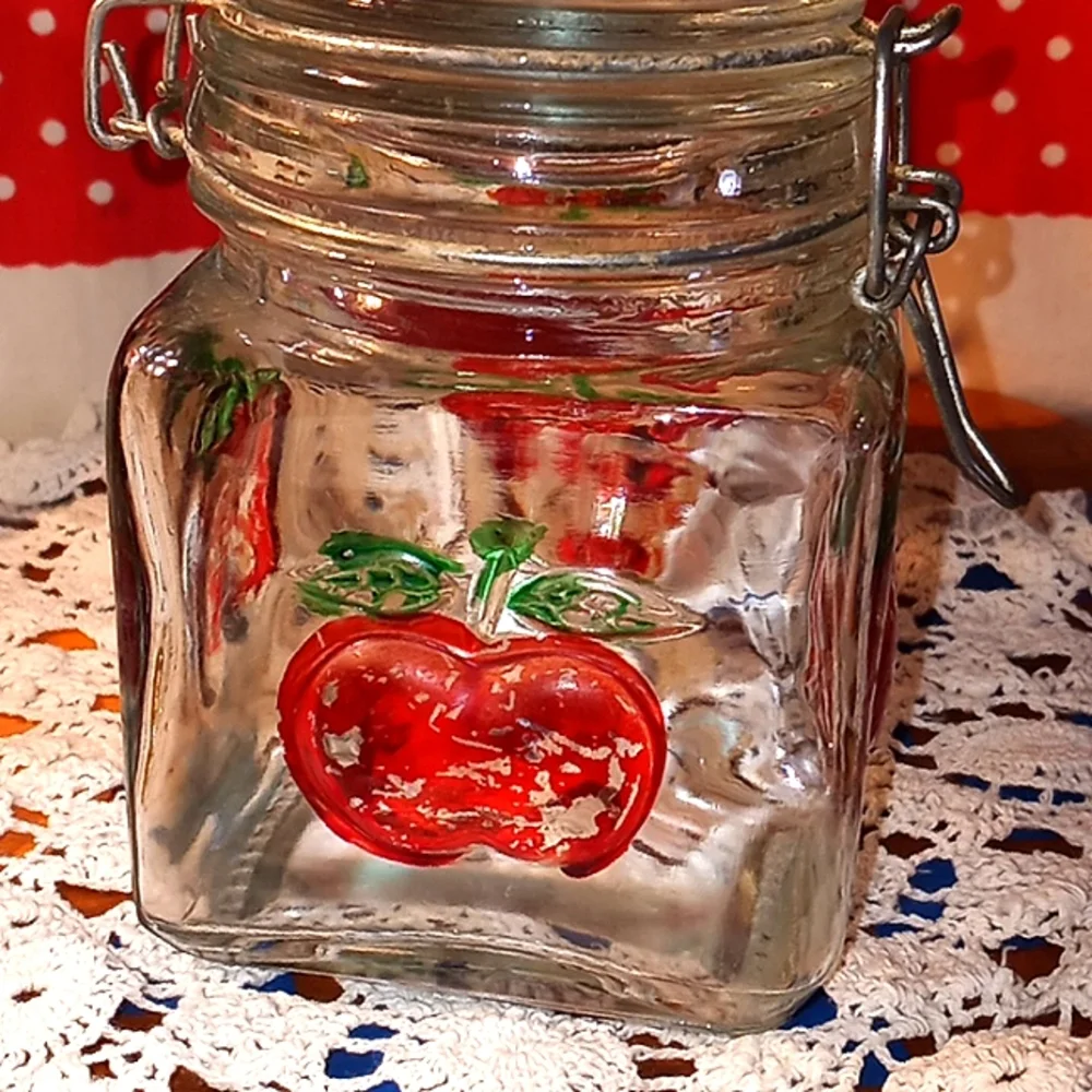 VINTAGE RETRO GLASS 4 SIDED HAND PAINTED DISTRESSED SQUARE APPLE SUGAR JAR